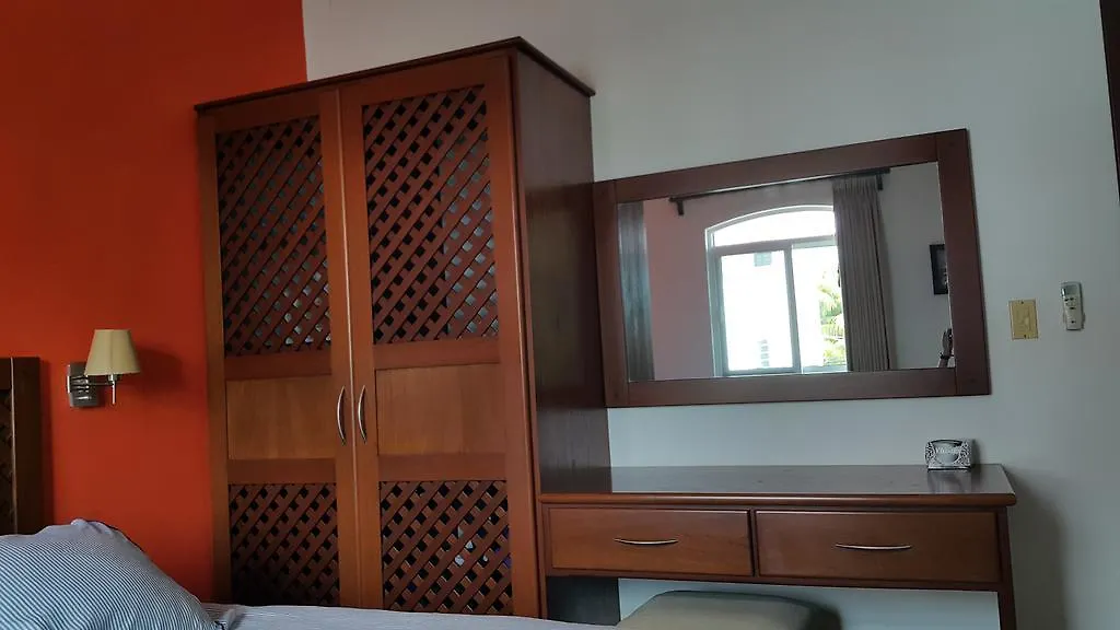 Casa Mandarina Cozumel Apartment 0*,  Mexico